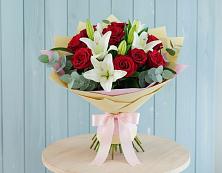 Букет цветов из:  Лилии и Розы в Грачевка