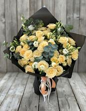Букет цветов из:  Розы и Лизиантусы в Грачевка