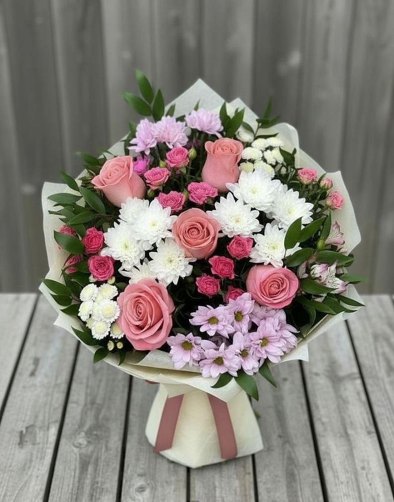 Букет цветов из: Альстромерии, Гвоздики, Розы и Хризантемы в Грачевка