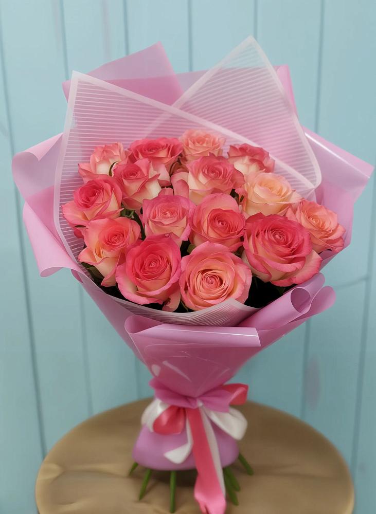 Букет 15 Розовых роз Равель в Грачевка