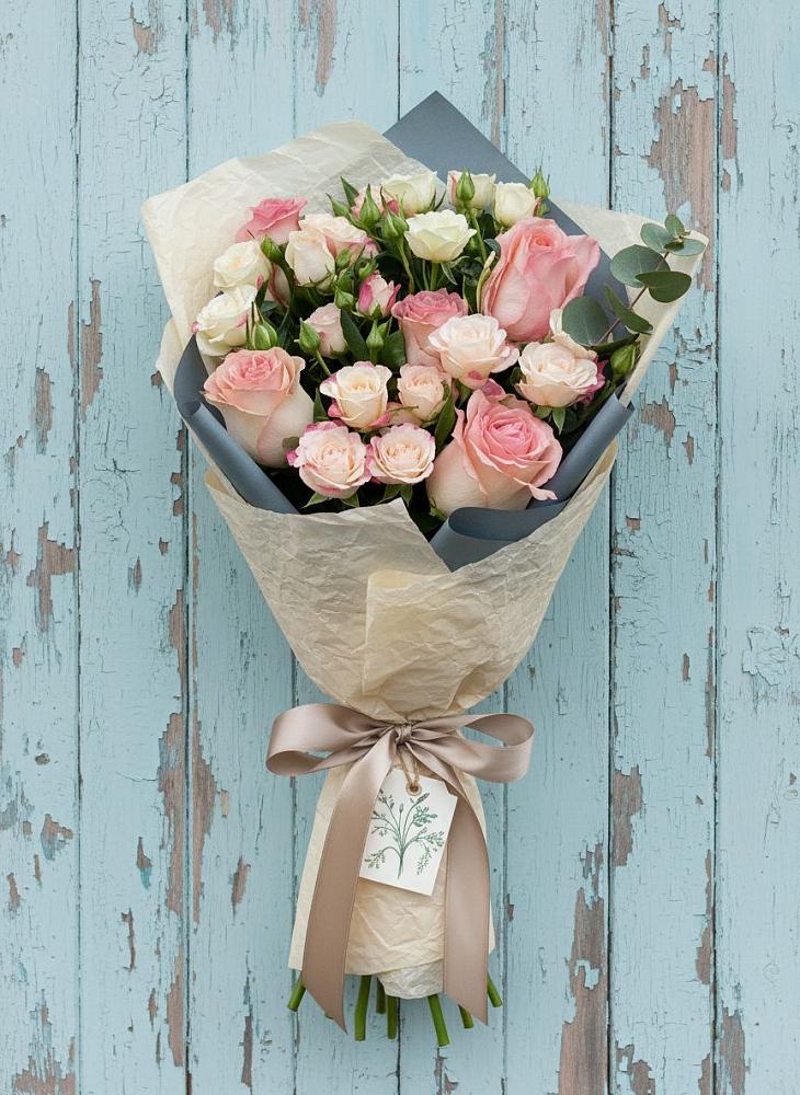 Букет цветов из: Розы в Грачевка