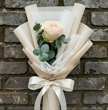 Букет цветов из:  Розы в Грачевка