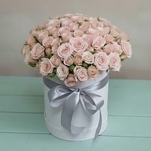 Цветочная композиция из Розы в шляпной коробке в Грачевка