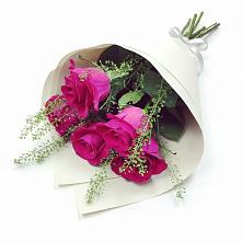 Букет цветов из:  Розы в Грачевка