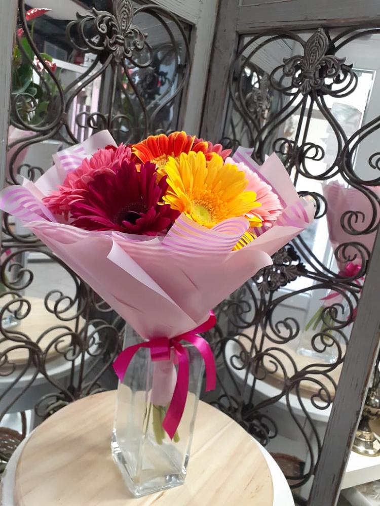 Букет цветов из: Герберы в Грачевка