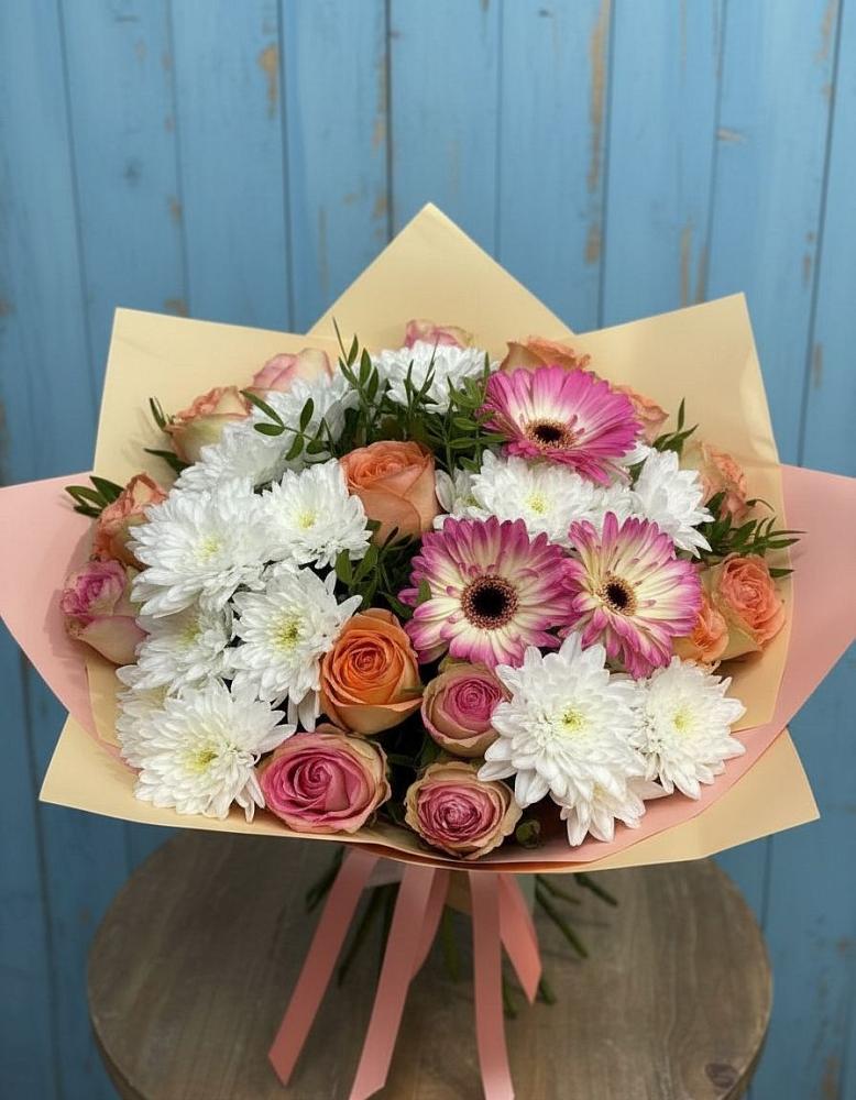 Букет цветов из: Розы, Герберы и Хризантемы в Грачевка