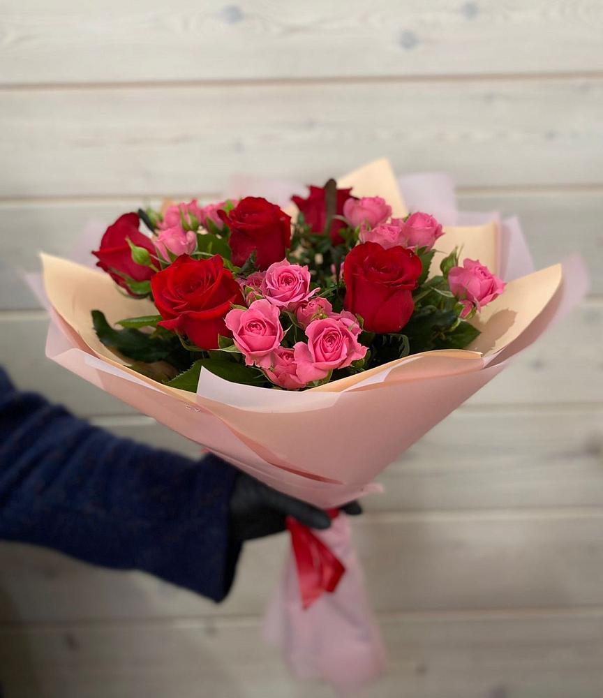 Букет цветов из: Розы в Грачевка