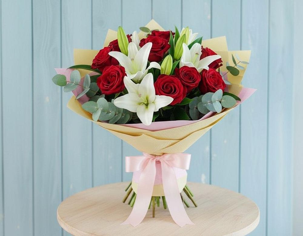 Букет цветов из: Лилии и Розы в Грачевка